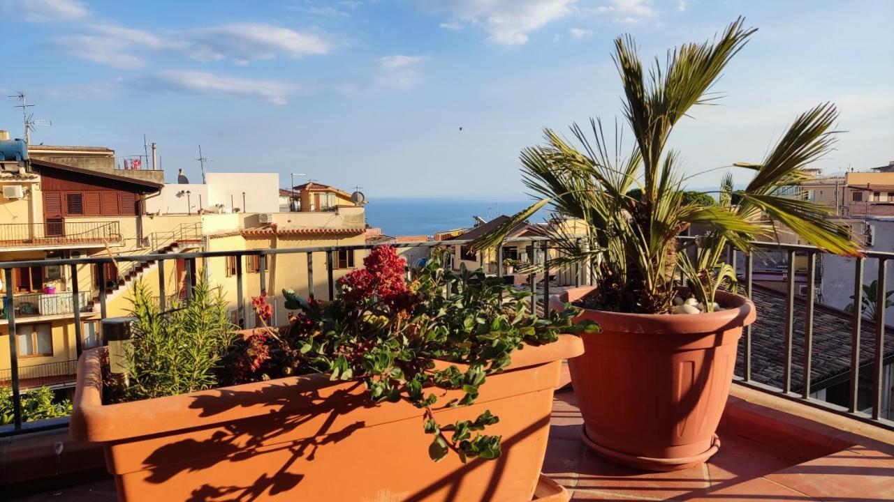 Casa Vacanza Da.Ri. Taormina Exterior photo